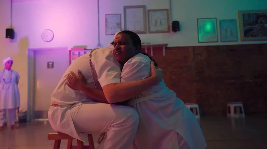 Documentário Cambone